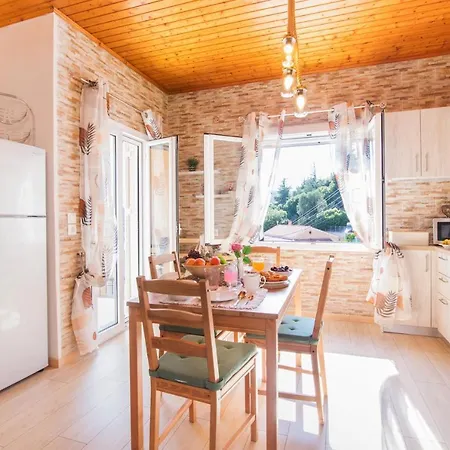 Ferienhaus Corfu Sight Blue *